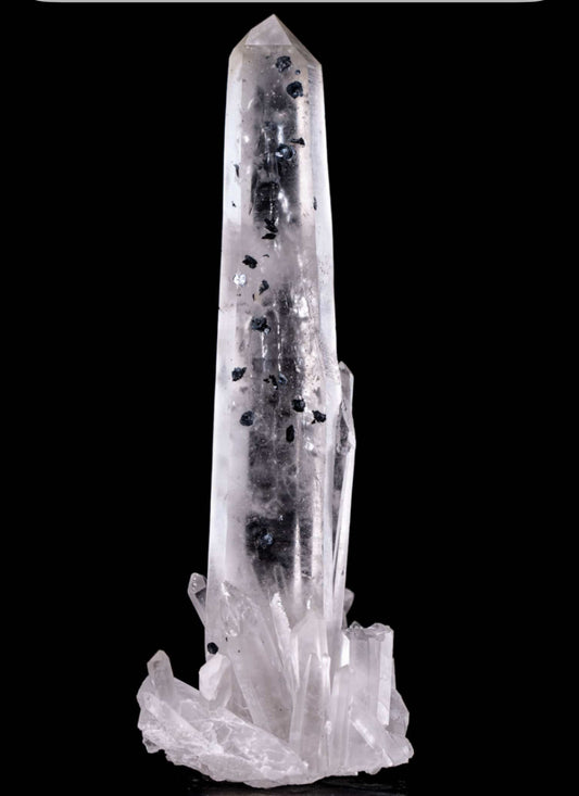 Inner Mongolia white crystal laser column, with growth lines and mica symbiosis