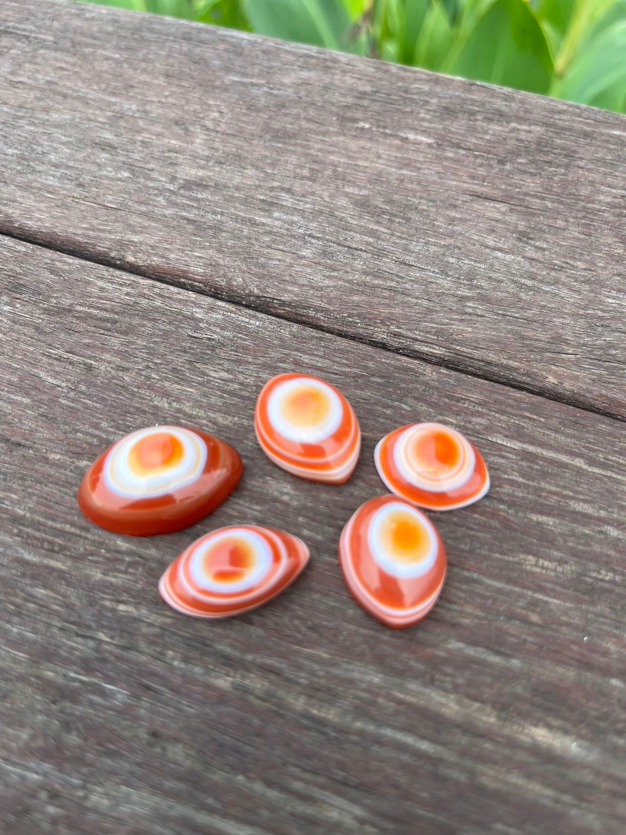 Red agate eye