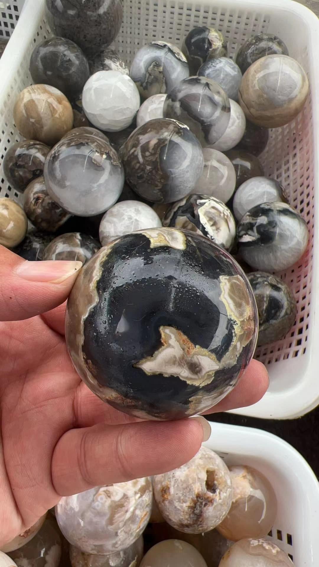 Volcano Agate Sphere UV Reaction