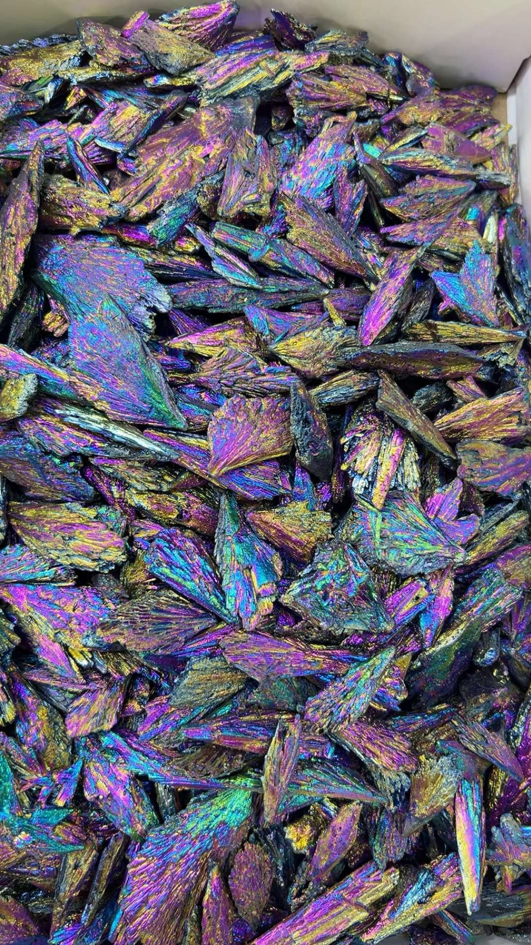 Titanium Aura Kyanite