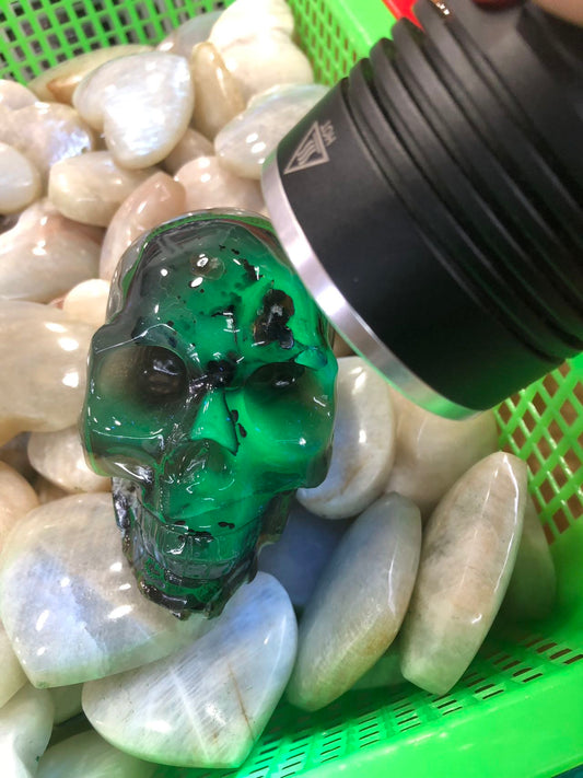 Volcano Agate Skull UV Reaction