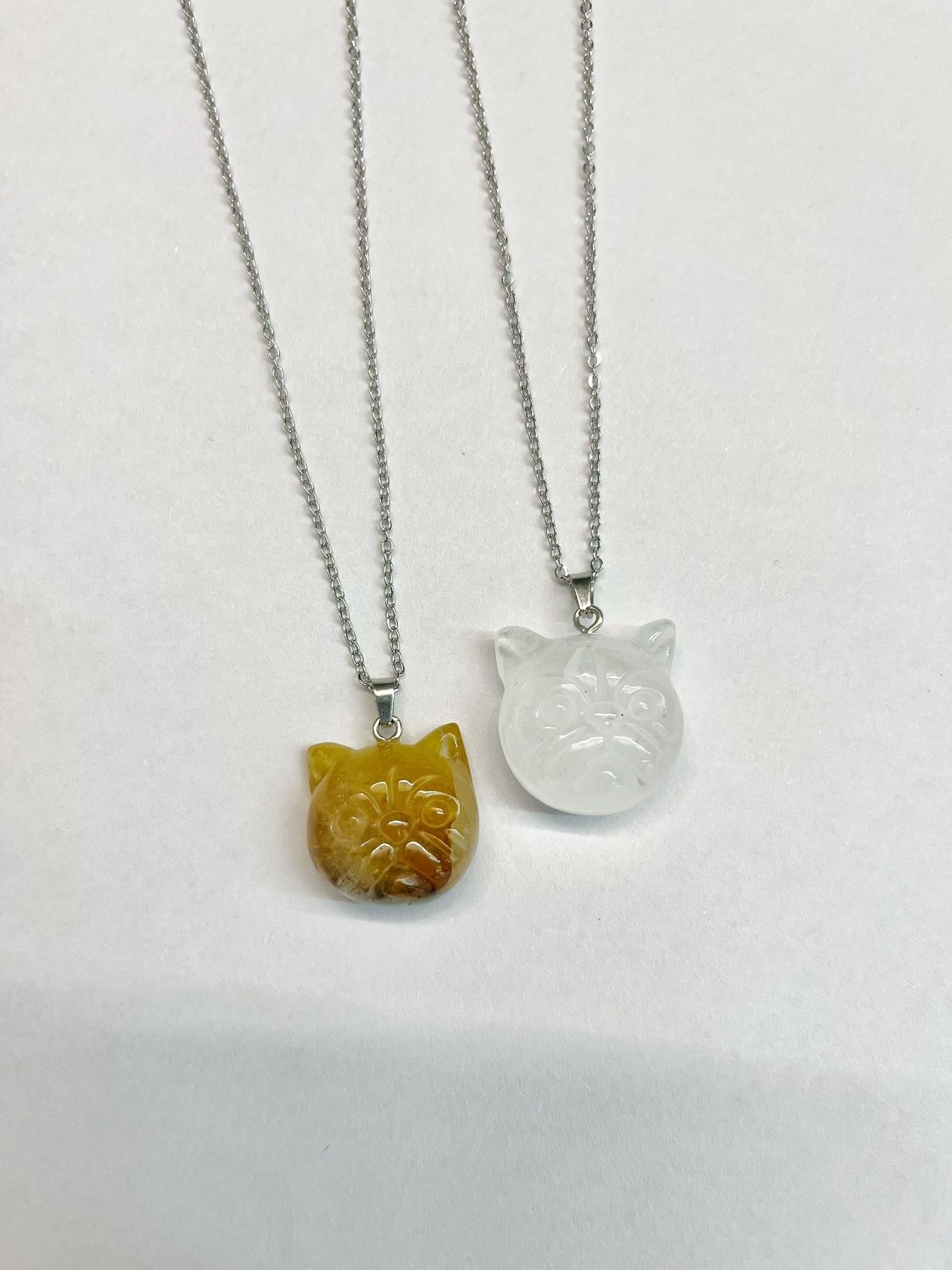 Cat face necklace